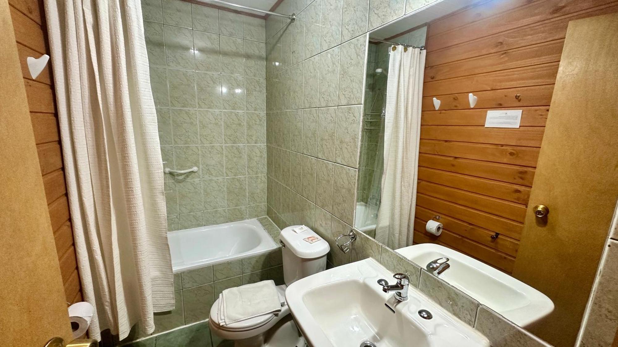 Hotel El Coihue Pucon Bagian luar foto